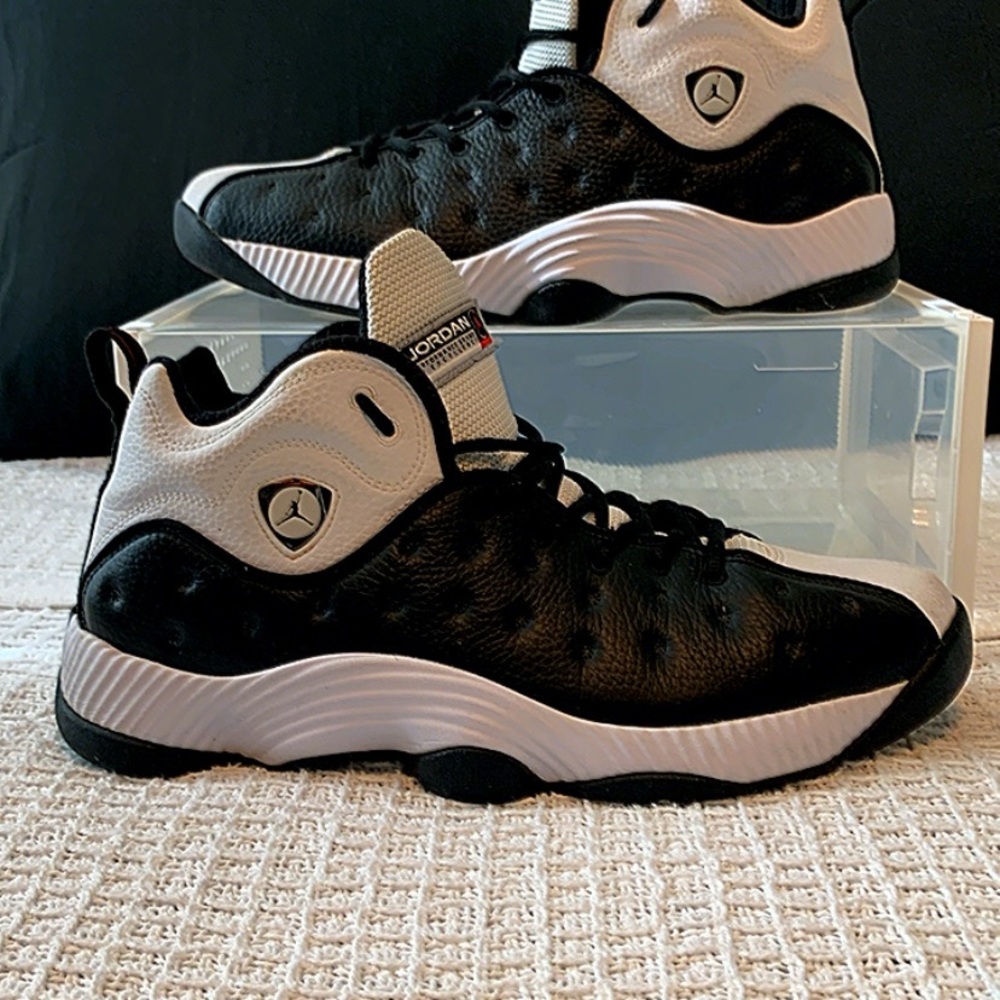 Jordan Black and White Jumpman